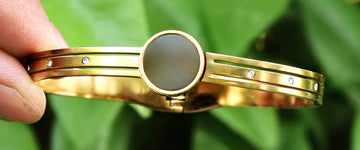 Gold Plated Bracelet with Black Circle and zircones in Black Lines