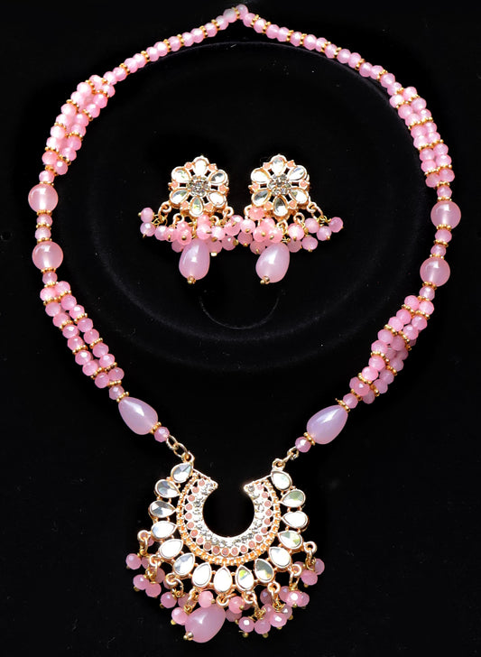 Multani Kundan Set